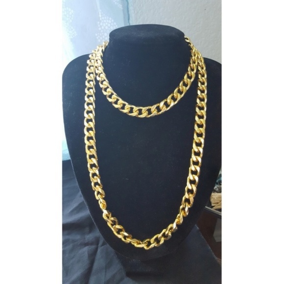 24 Inch 18K Gold 12 MM Thick Cuban Link Chain New - Picture 4 of 8